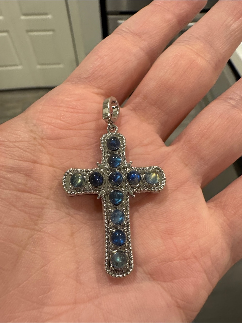 Natural Labradorite Cross Pendant with Easy-Open Clasp – Silver Tone